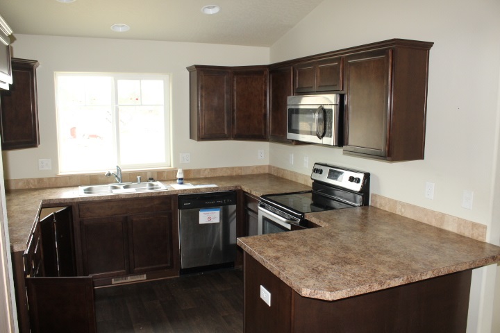 905 East Silver Pine Road Colbert, WA 99005 - Photo 6 of 20