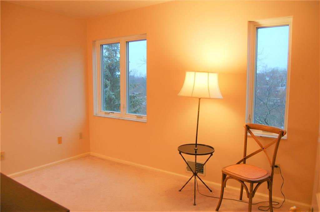 406 Schenley Road Pittsburgh, PA 15217 - Photo 19 of 25 Gallery Image 19