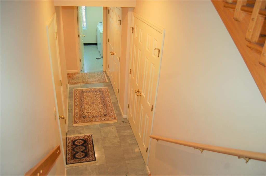 406 Schenley Road Pittsburgh, PA 15217 - Photo 21 of 25 Gallery Image 21