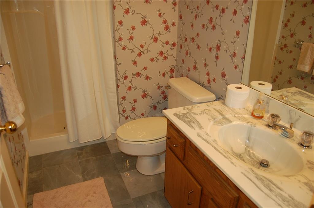 406 Schenley Road Pittsburgh, PA 15217 - Photo 23 of 25 Gallery Image 23