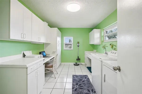 $269,900 | 504 Lime Tree Court, Sun City Center, FL 33573