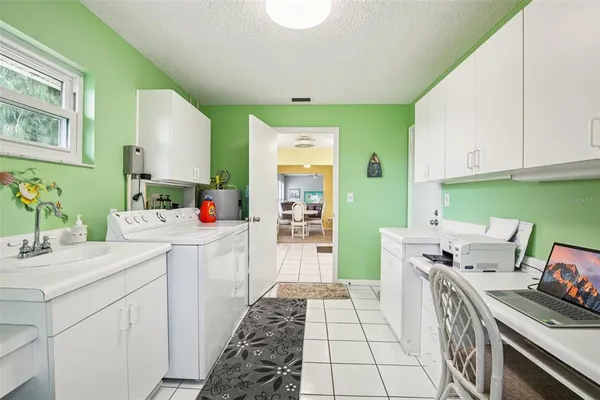 $269,900 | 504 Lime Tree Court, Sun City Center, FL 33573