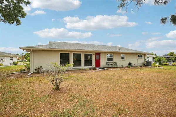 $269,900 | 504 Lime Tree Court, Sun City Center, FL 33573