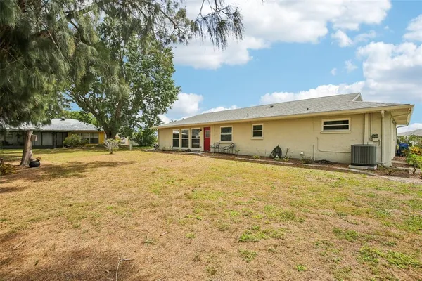 $269,900 | 504 Lime Tree Court, Sun City Center, FL 33573