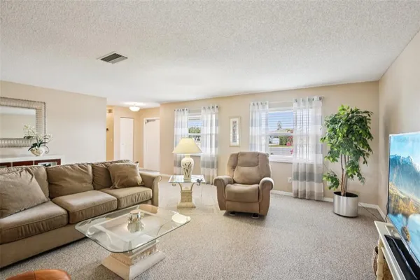 $269,900 | 504 Lime Tree Court, Sun City Center, FL 33573