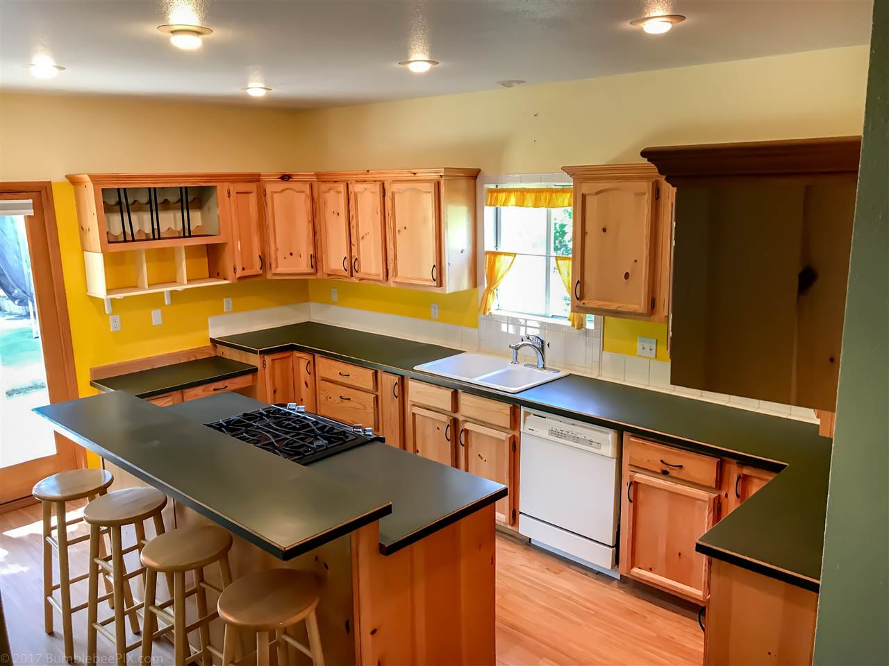 818 South Garry Road Liberty Lake, WA 99019 - Photo 6 of 20