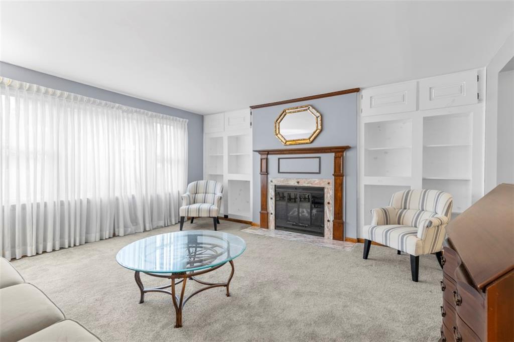 251 Wyngate Road Coraopolis, PA 15108 - Photo 7 of 37