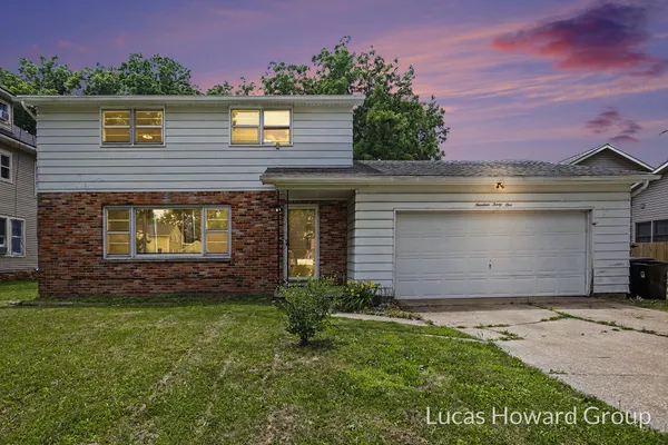 $295,600 | 1931 West Territorial Road, Battle Creek, MI 49015