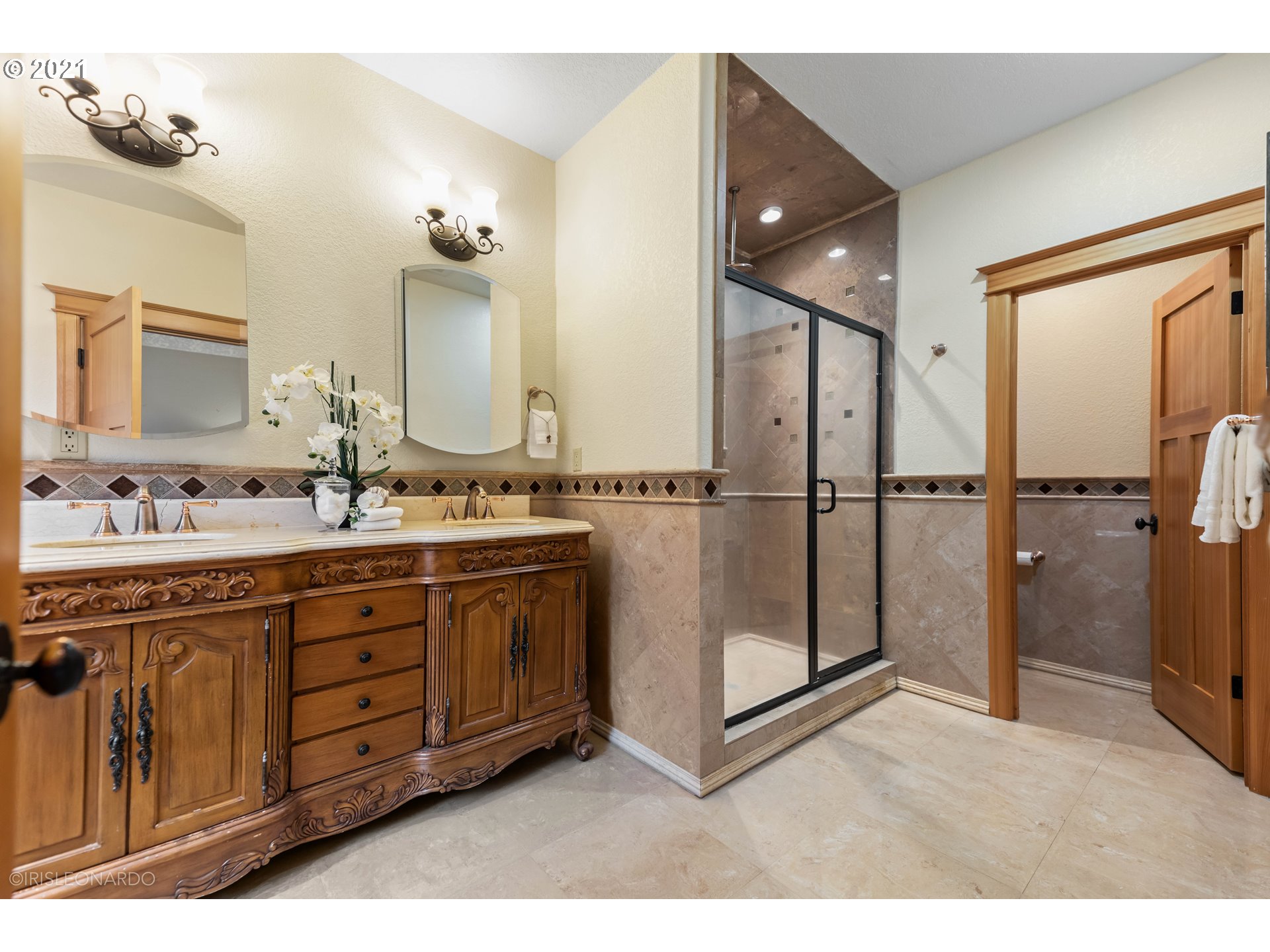 16025 Northwest McNamee Road Portland, OR 97231 - Photo 11 of 20