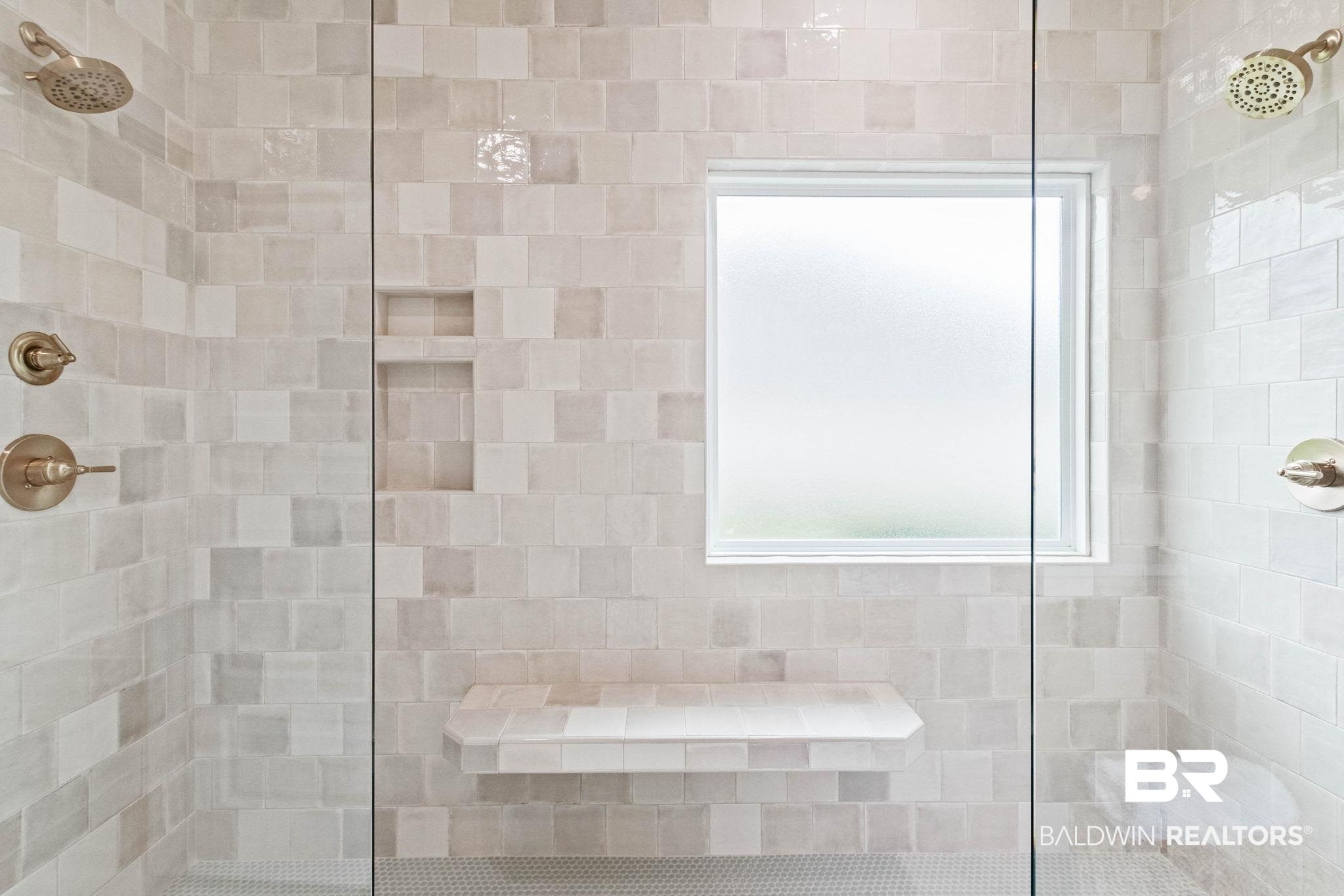 9815 Lakeview Drive Foley, AL 36535 - Photo 35 of 100 Bathroom with walk in shower