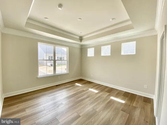 a view of a parking space