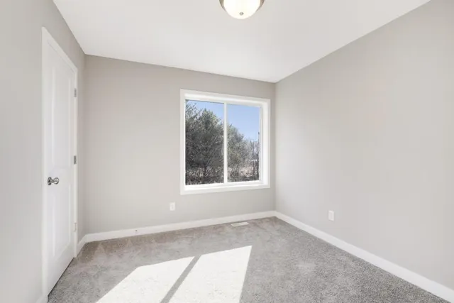 $412,520 | 2110 Goldenray Drive, Faribault, MN 55021