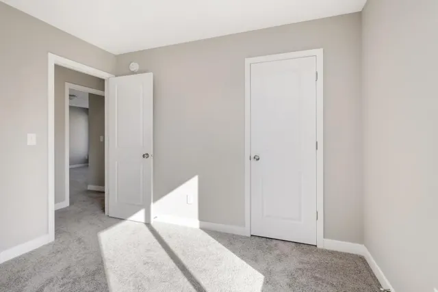 $412,520 | 2110 Goldenray Drive, Faribault, MN 55021