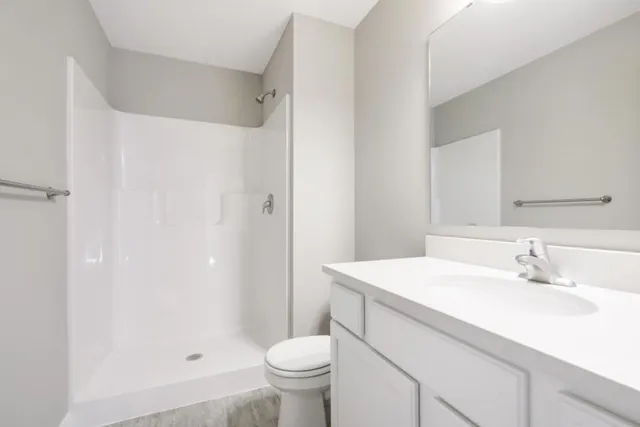 $412,520 | 2110 Goldenray Drive, Faribault, MN 55021