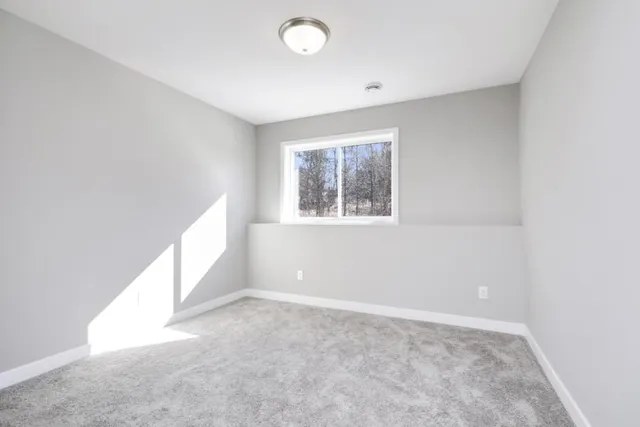 $412,520 | 2110 Goldenray Drive, Faribault, MN 55021