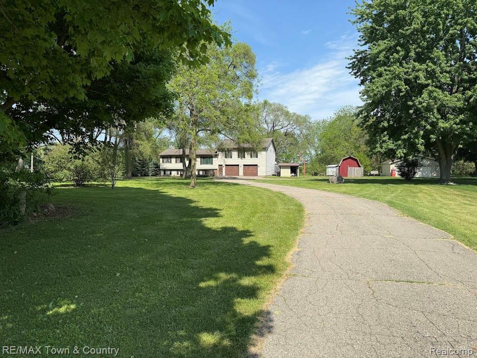 4372 North Gale Road Davison, MI 48423 - Photo 29 of 46 20.jpg