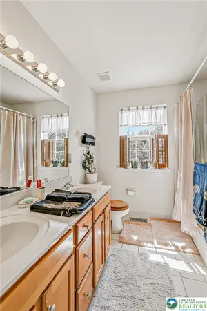 $649,900 | 2560 Country Top Trail, Bethlehem, PA 18020