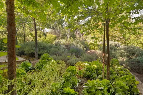 $2,195,000 | 813 Country Club Drive, Ojai, CA 93023