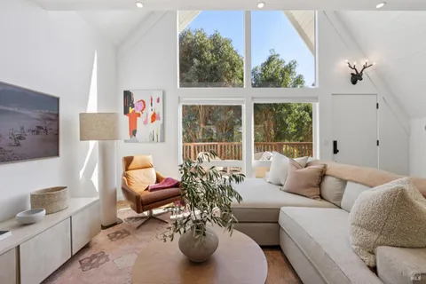 $1,799,000 | 91 Holstein Road, San Anselmo, CA 94960