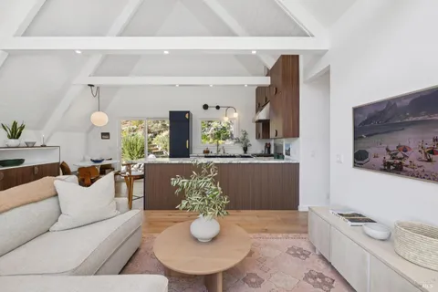 $1,799,000 | 91 Holstein Road, San Anselmo, CA 94960