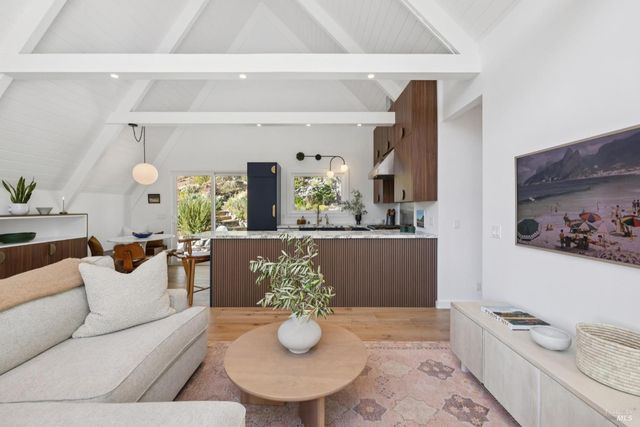 $1,799,000 | 91 Holstein Road, San Anselmo, CA 94960