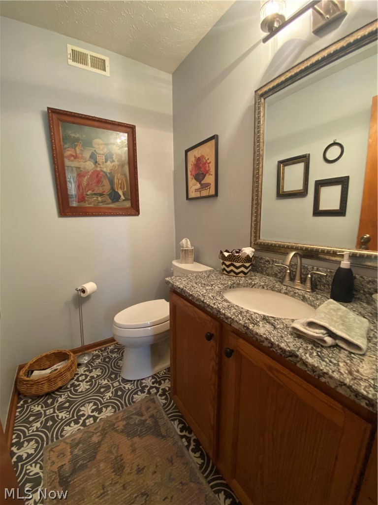 8437 Hendricks Road Mentor, OH 44060 - Photo 18 of 26