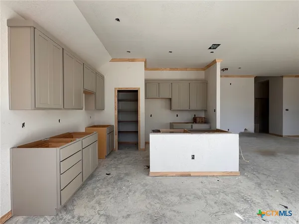 $340,000 | 10231 Kimberlite Drive, Temple, TX 76502