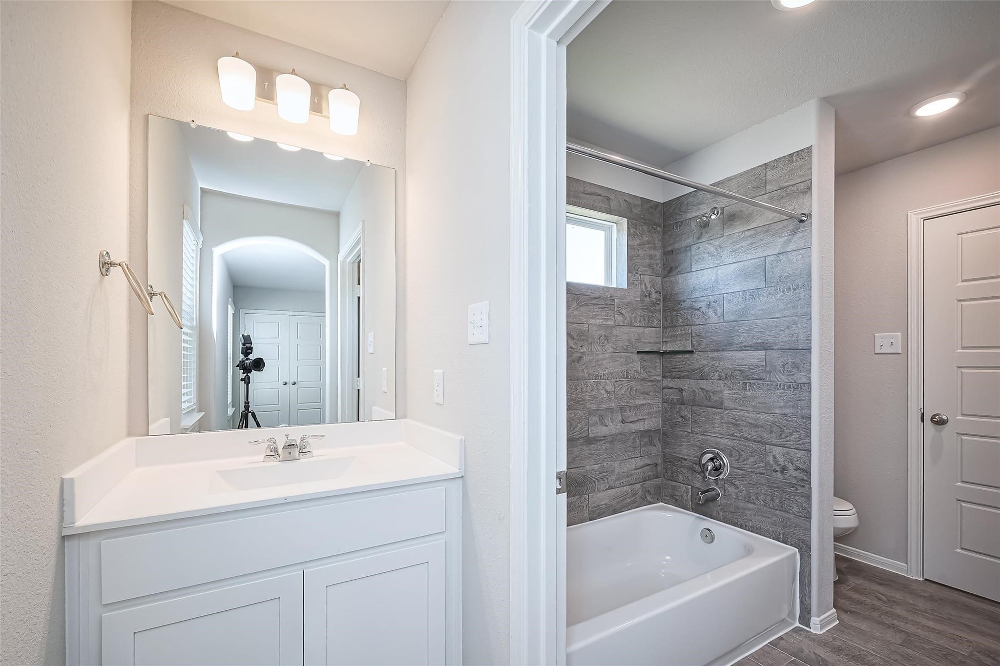 750 Marion Price Drive Dayton, TX 77535 - Photo 21 of 34