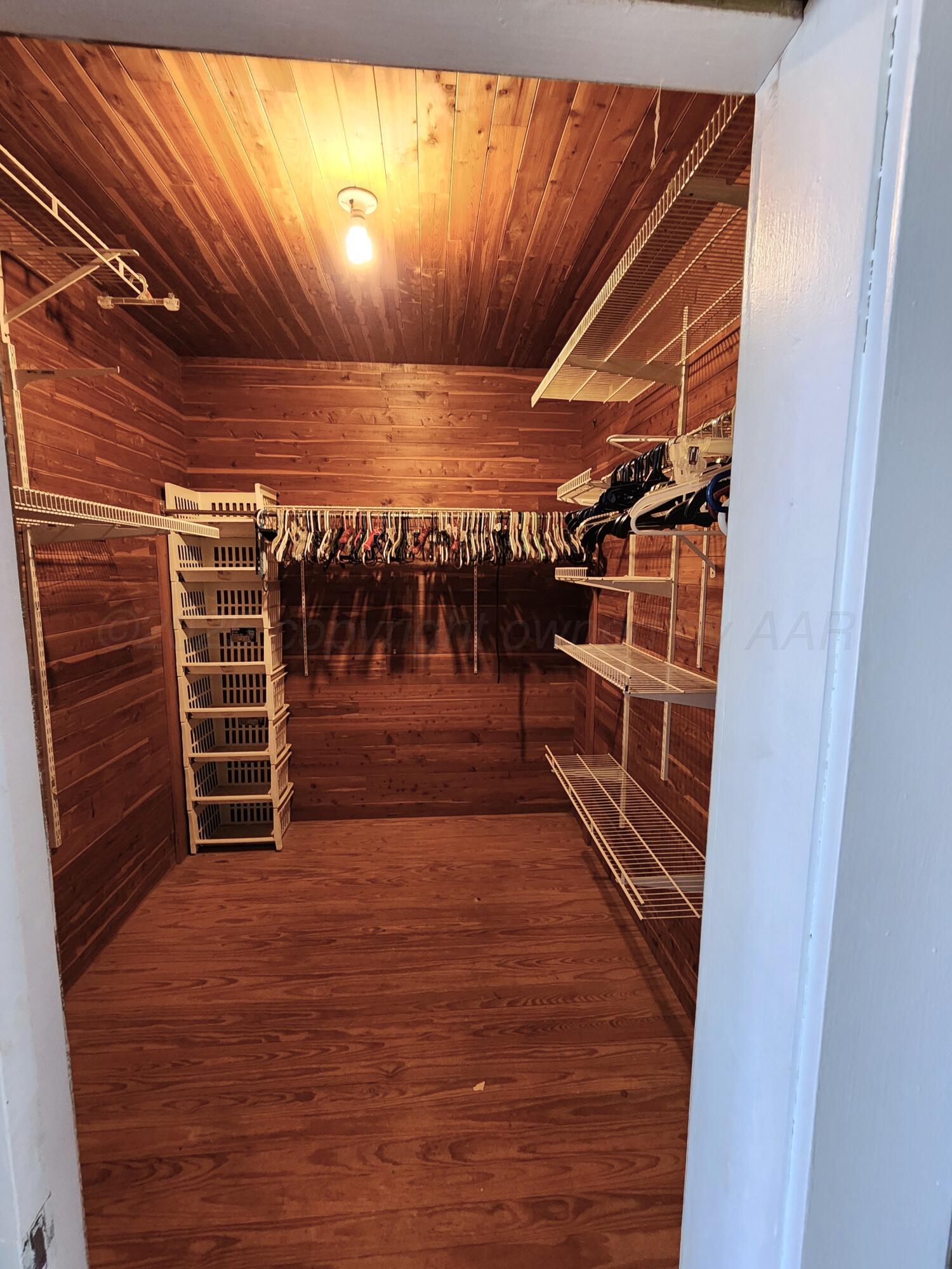 1106 West 10th Plainview, TX 79072 - Photo 13 of 32 cedar closet