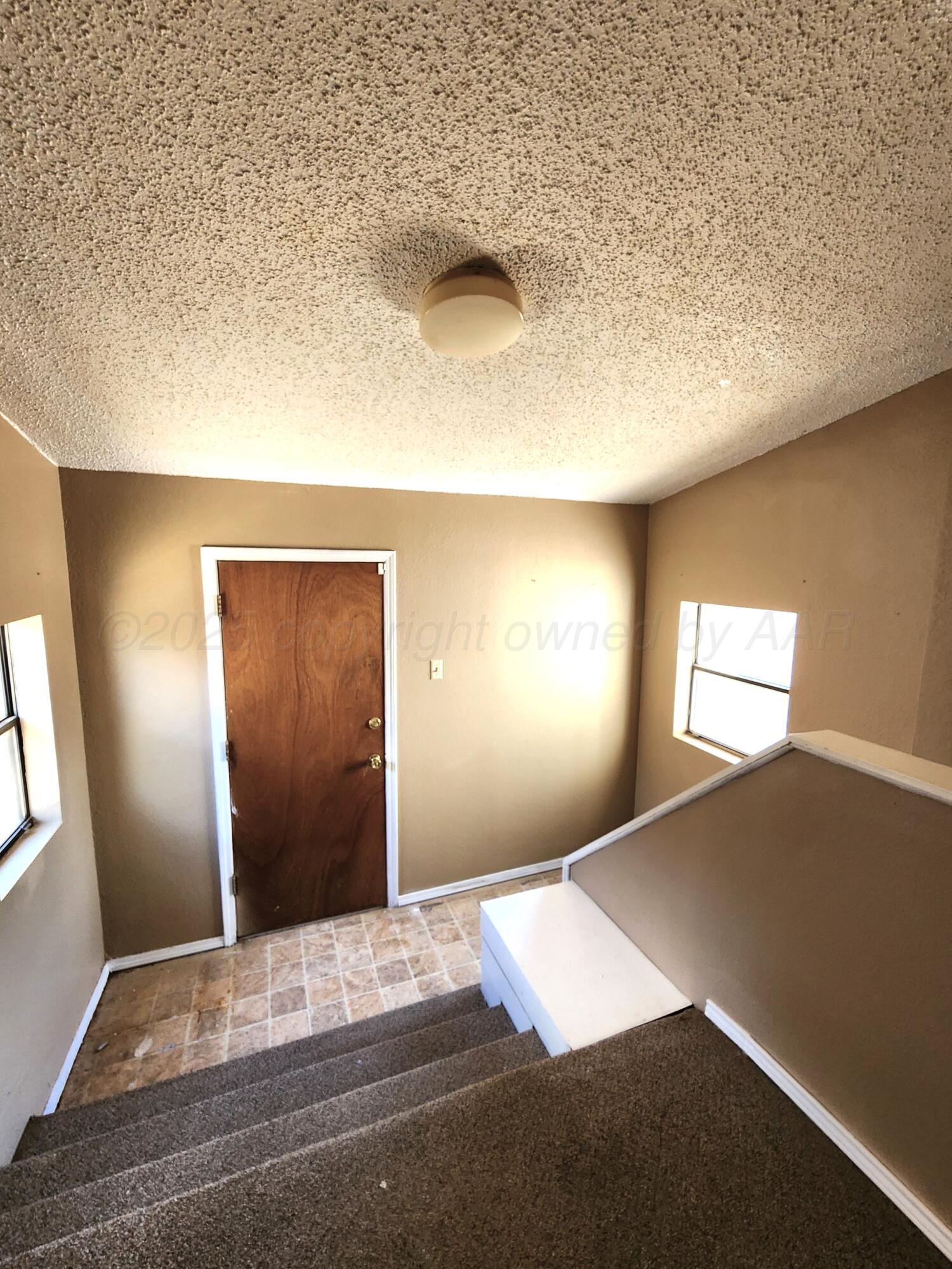 1106 West 10th Plainview, TX 79072 - Photo 21 of 32 Basement entry
