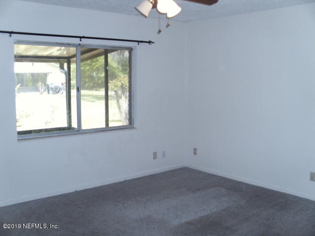 1237 The Grove Road Orange Park, FL 32073 - Photo 7 of 11 DSCI2315