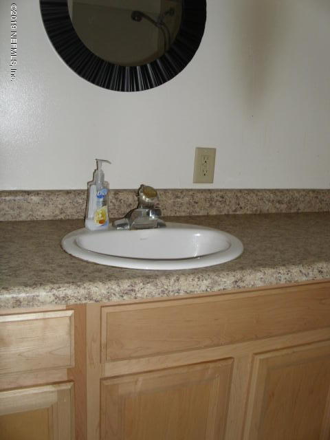 1237 The Grove Road Orange Park, FL 32073 - Photo 9 of 11 DSCI2314