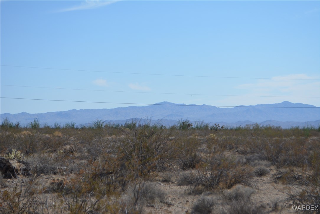 N7 Castle Butte Road Yucca, AZ 86438 - Photo 23 of 80 View