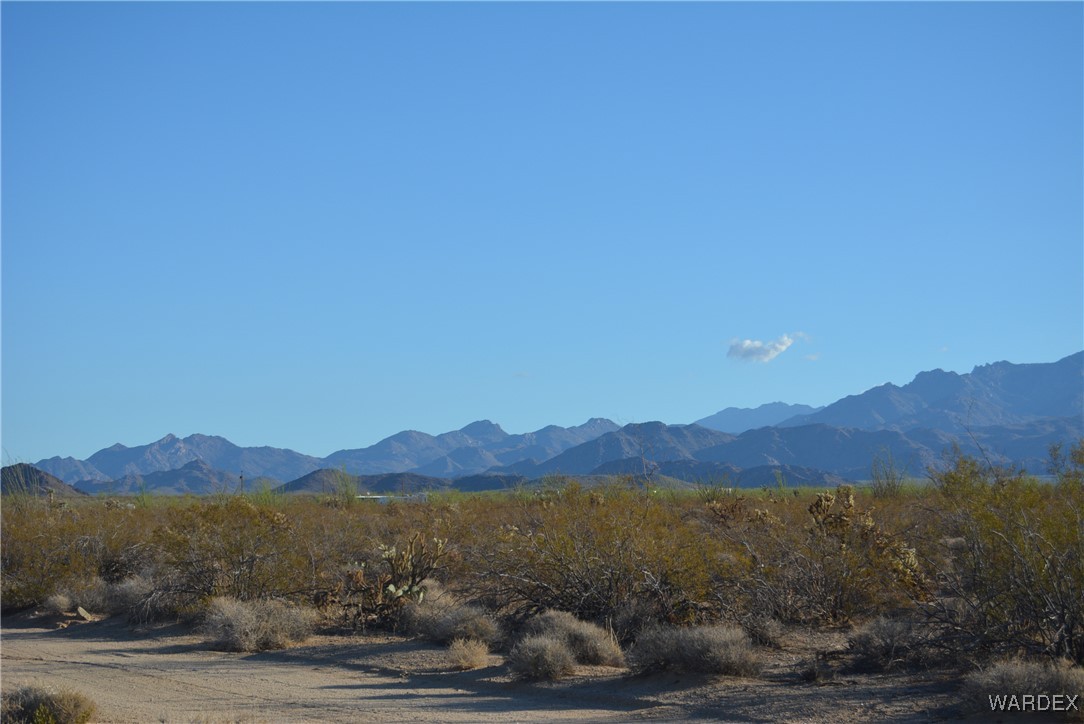 N7 Castle Butte Road Yucca, AZ 86438 - Photo 53 of 80 View
