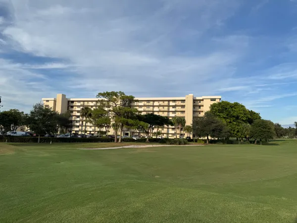 $2,150 | 2430 DC Country Club Boulevard, Unit 4072, Deerfield Beach, FL 33442