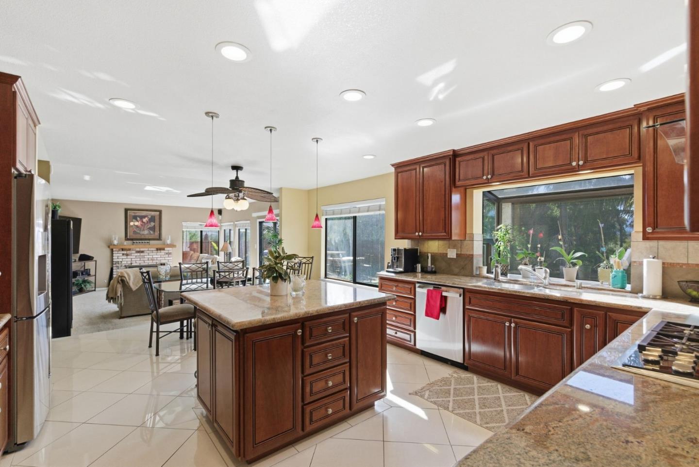 108 Mesa Verde Way San Carlos, CA 94070 - Photo 13 of 49