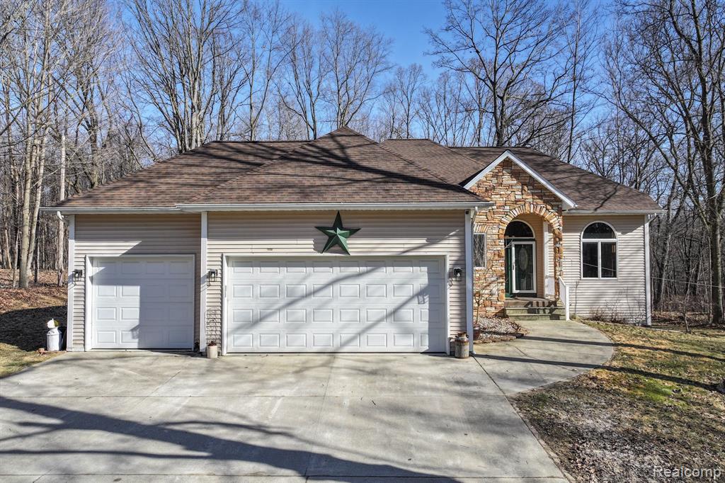 12247 West Coldwater Road Columbiaville, MI 48421 - Photo 1 of 49 Gallery Image 1