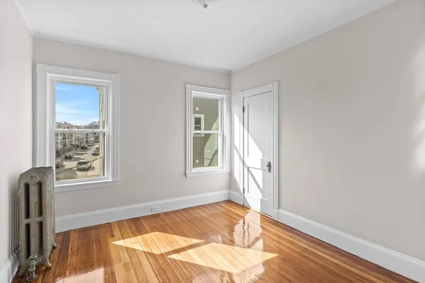 $1,375,000 | 7 Speedwell Street, Boston, MA 02122