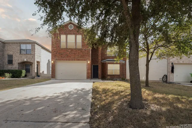 $1,899 | 11054 Barclay Point, San Antonio, TX 78254