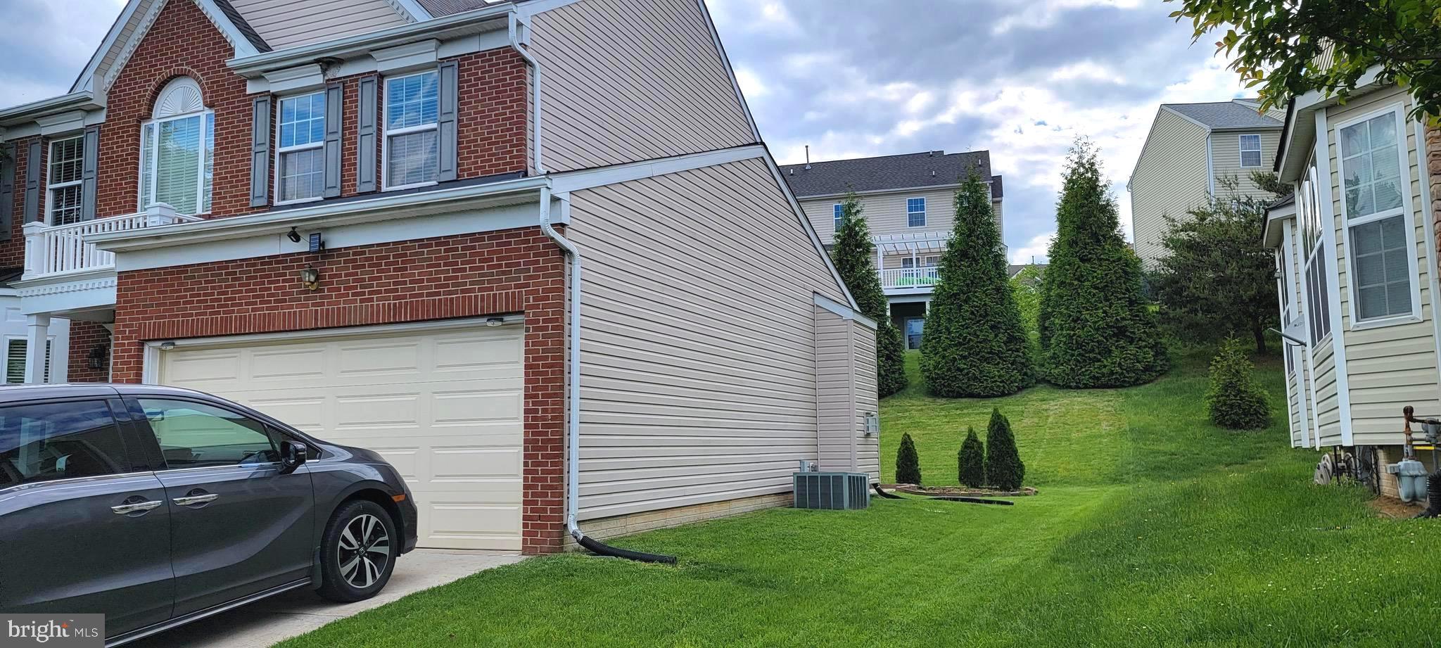 7602 Cedar Pond Lane Rosedale, MD 21237 - Photo 3 of 36 Side view