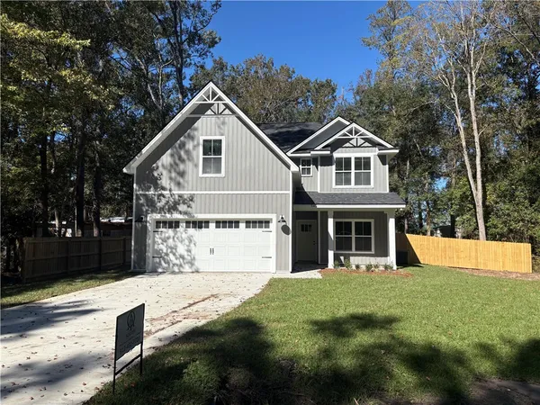 $299,900 | 525 Carlyene Drive, Midway, GA 31320