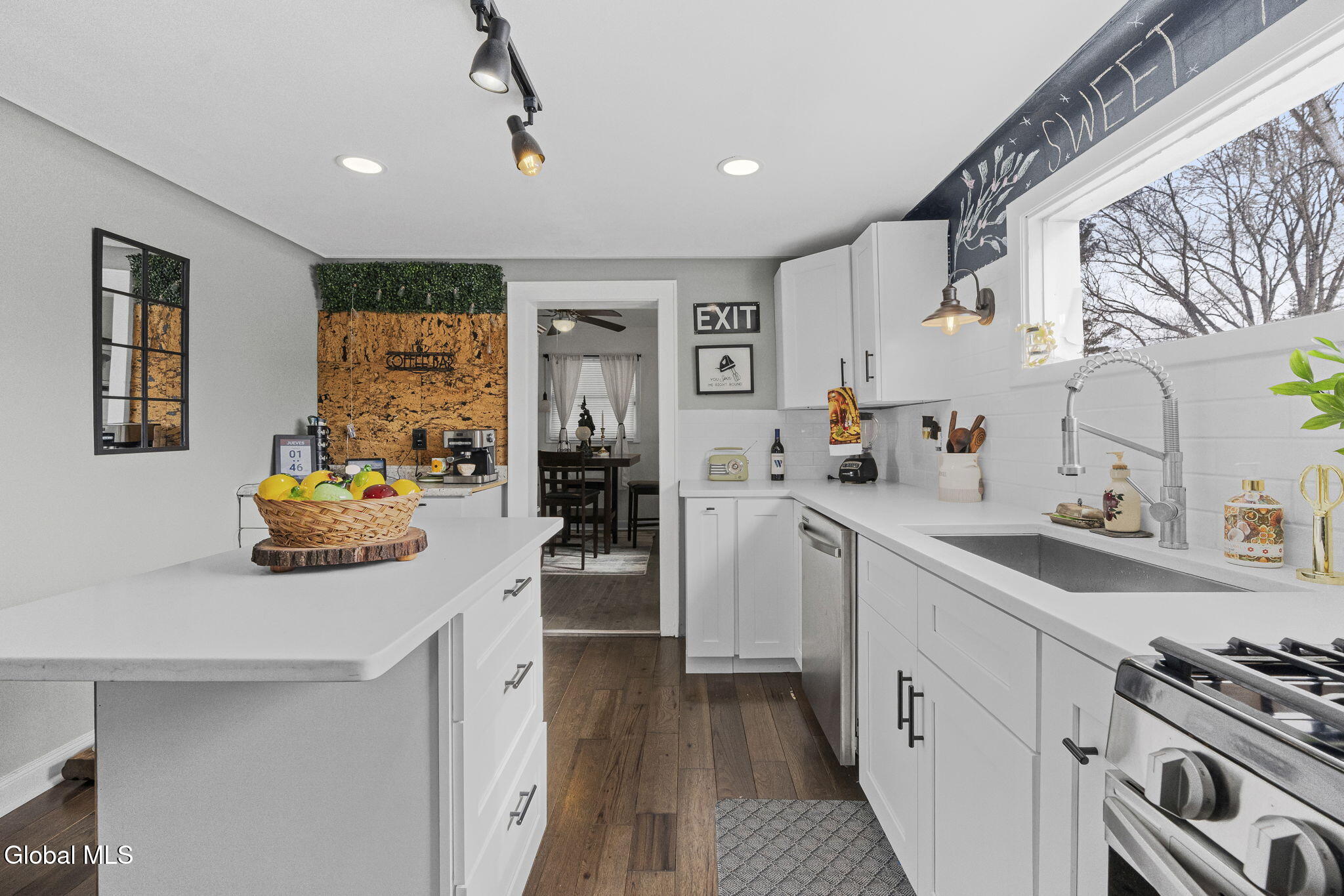 1371 Midline Road Amsterdam, NY 12010 - Photo 13 of 36 9-web-or-mls-1371-midline-rd