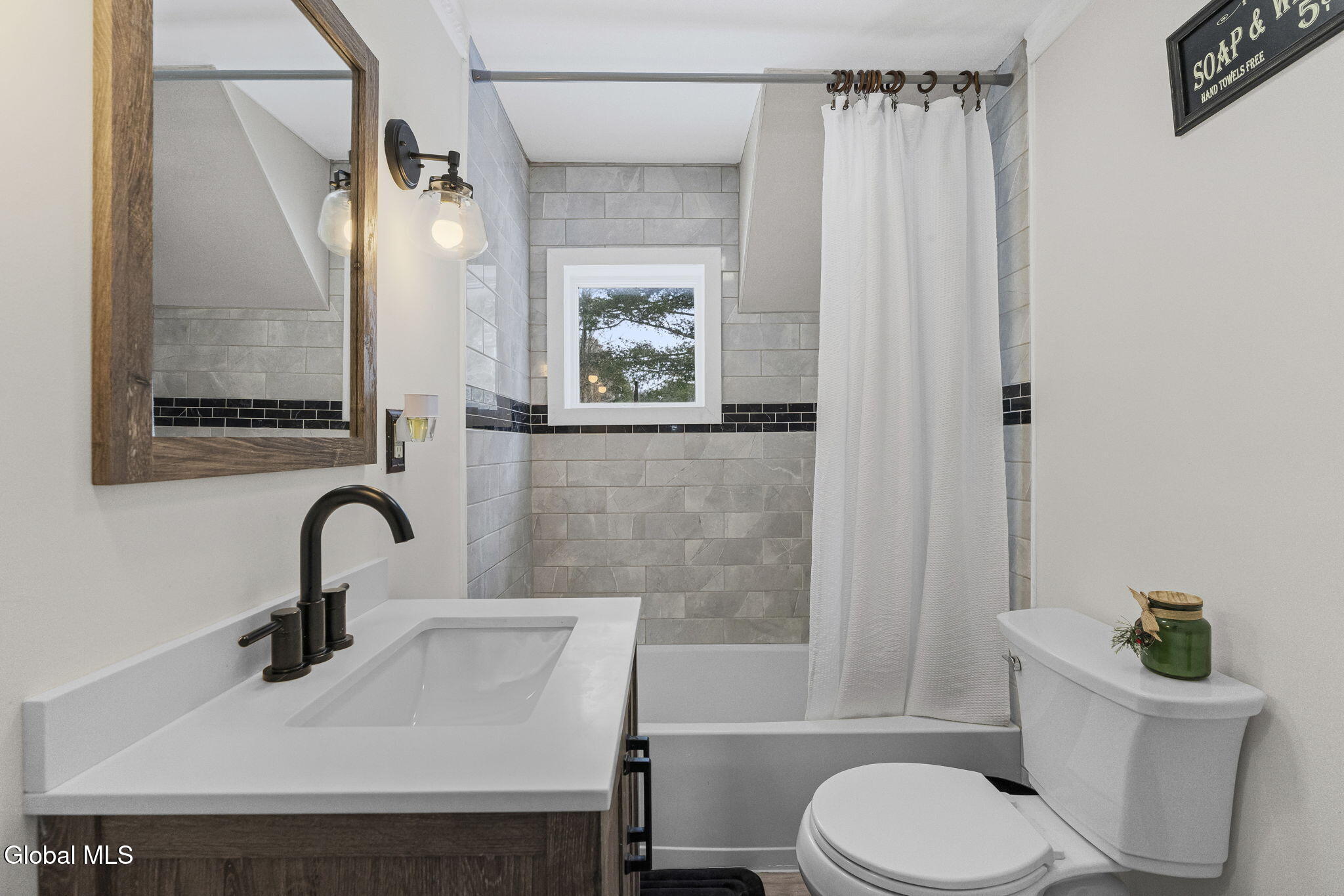 1371 Midline Road Amsterdam, NY 12010 - Photo 16 of 36 14-web-or-mls-1371-midline-rd