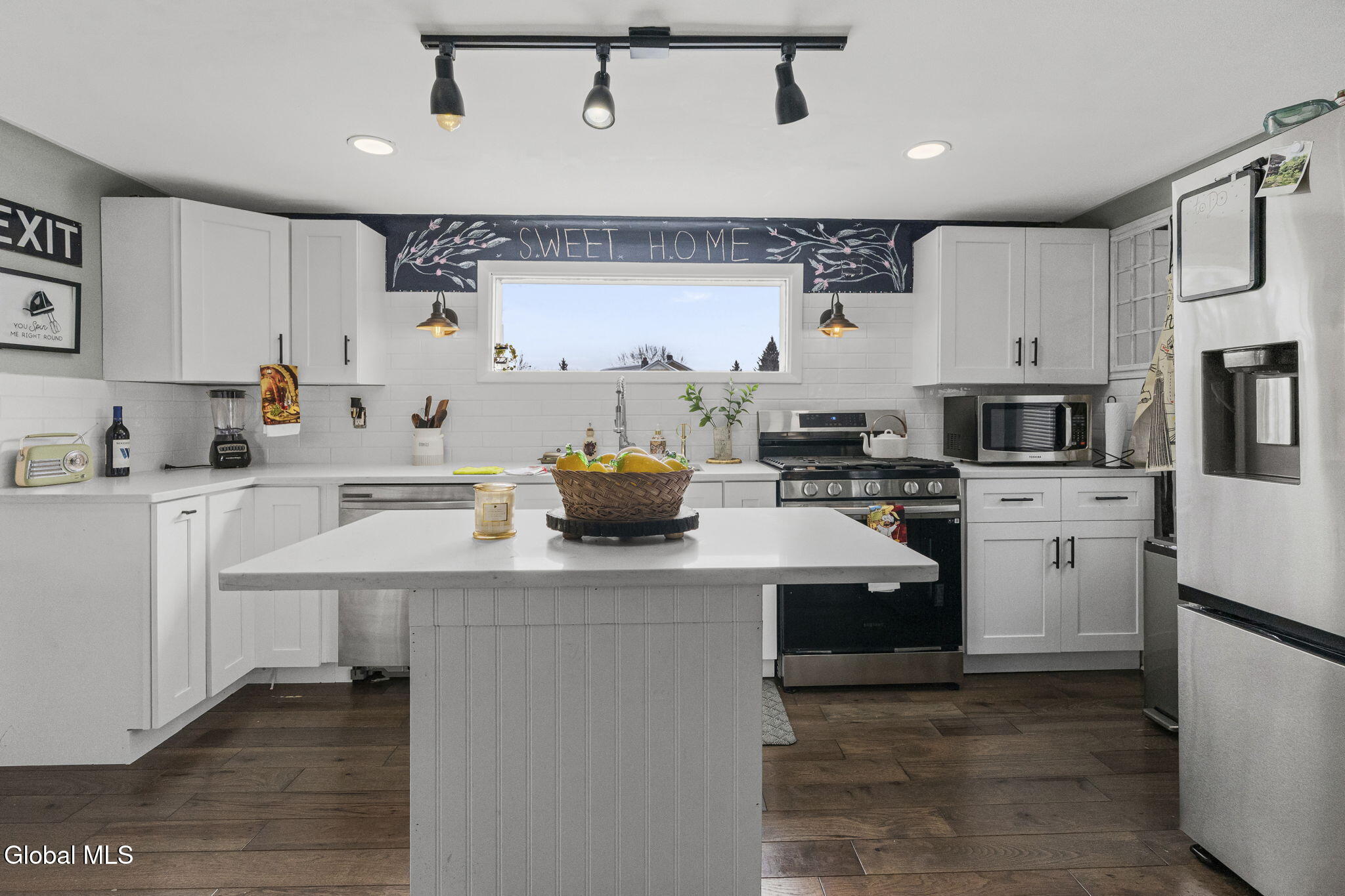 1371 Midline Road Amsterdam, NY 12010 - Photo 9 of 36 7-web-or-mls-1371-midline-rd