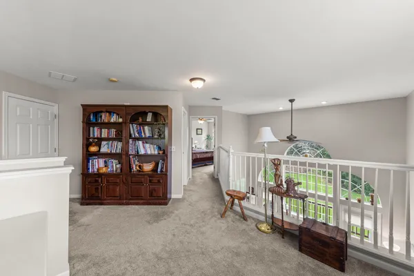$399,000 | 186 River Mist Drive, Oswego, IL 60543