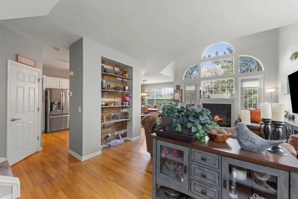 $399,000 | 186 River Mist Drive, Oswego, IL 60543