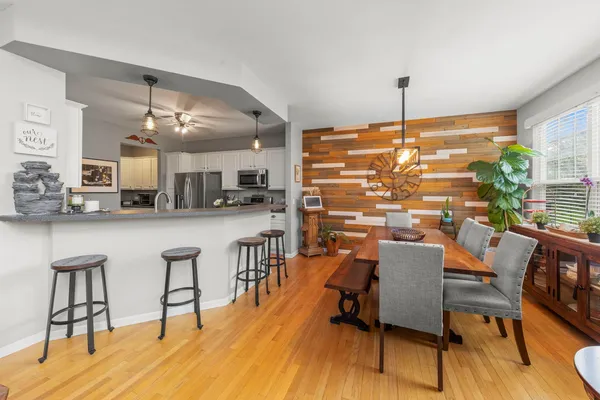 $399,000 | 186 River Mist Drive, Oswego, IL 60543