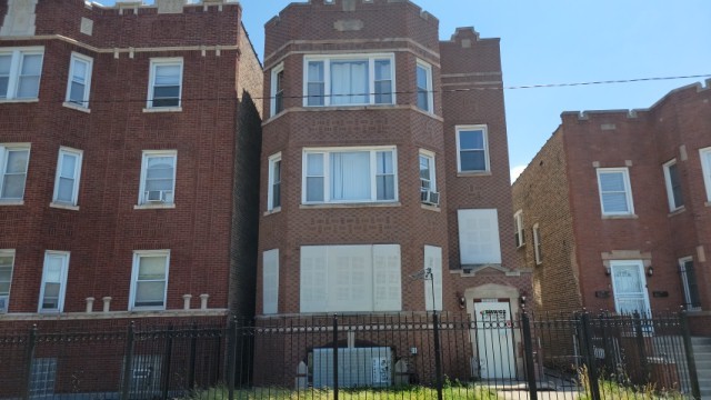 10209 South St Lawrence Ave  