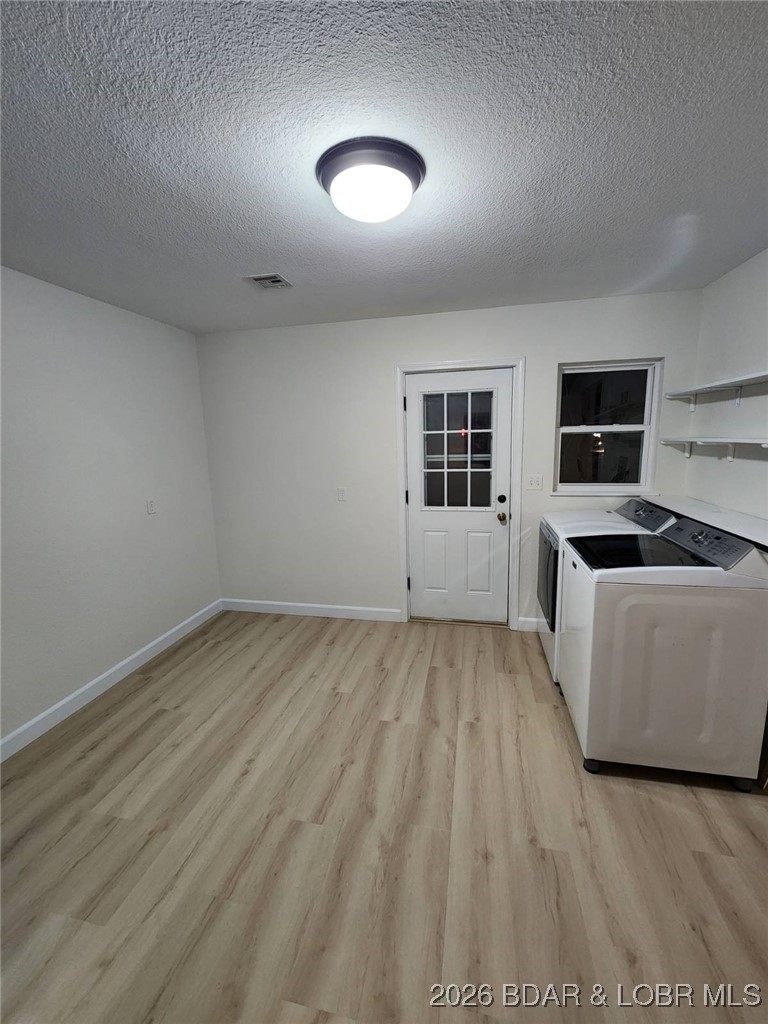 306 Walnut Street Iberia, MO 65486 - Photo 22 of 54 Utility/laundry room