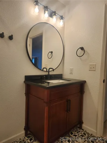 $279,000 | 306 Walnut Street, Iberia, MO 65486